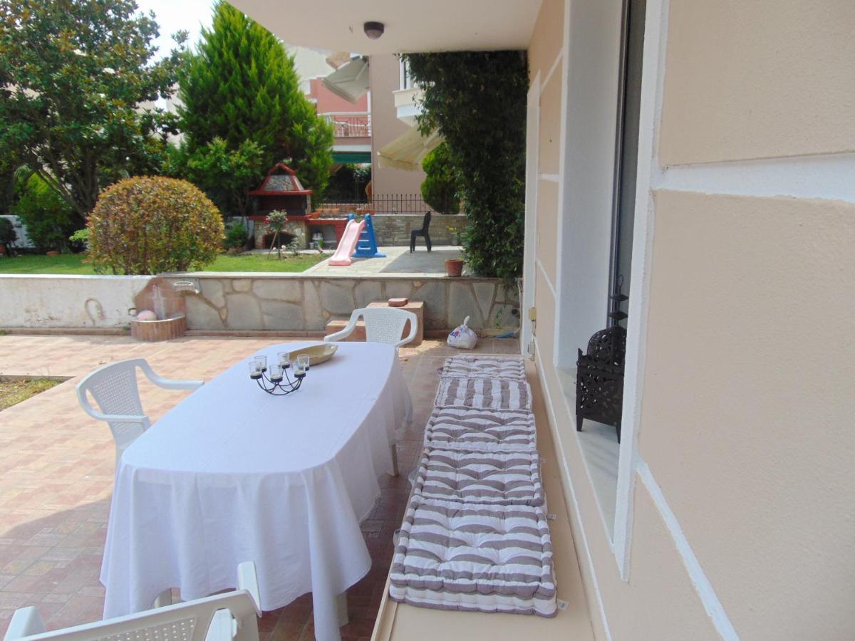 Sea Rose Villa Nea Iraklitsa Exterior photo